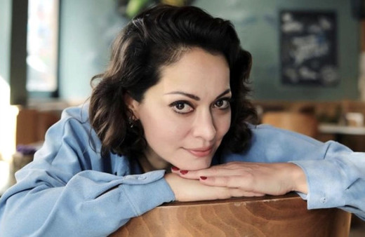  Sezin Akbaşoğulları dizileri kimdir kaç yaşında?