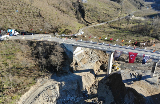 Bakan Adil Karaismailoğlu Altı Şehitler Köprüsü'nün açılışını gerçekleştirdi