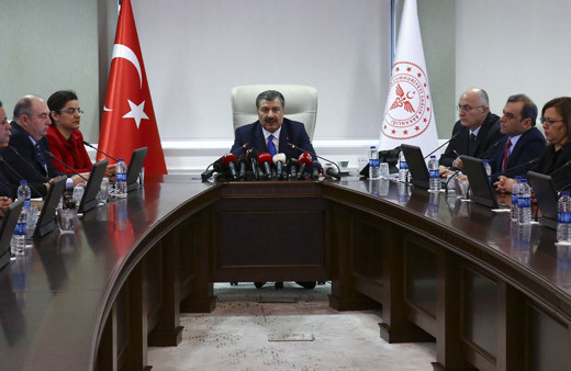 Sağlık Bakanlığı Koronavirüs Bilim Kurulu aşı için toplanıyor!