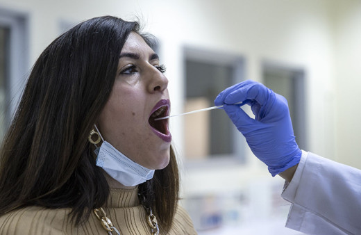 10 saniyede koronavirüsü teşhis ediyor yüzde 99 doğru sonuç veriyor! Türkler yaptı