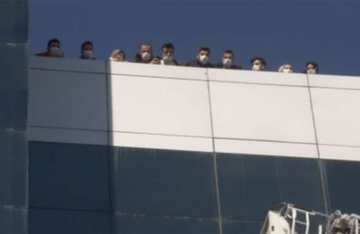 İstanbul Hadımköy'de korkutan yangın! Üst katlarda mahsur kaldılar