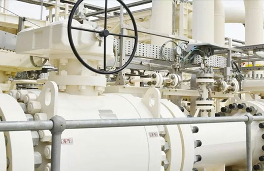 Azerbaycan, TAP üstünden Avrupa'ya ticari gaz sevkiyatına başladı