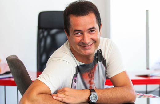 Acun Ilıcalı 30 yaş küçük sevgilisi Ayça Çağla Altunkaya ile ilk kez pozunu paylaştı