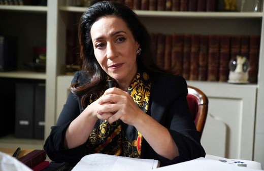 Kırmızı Oda'dan iki oyuncu ayrıldı Binnur Kaya veda mesajında bakın ne dedi