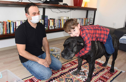 Oğluyla Türkçe konuştu diye velayet İtalyan anneye verildi! Türk babanın 'Yiğit' mücadelesi