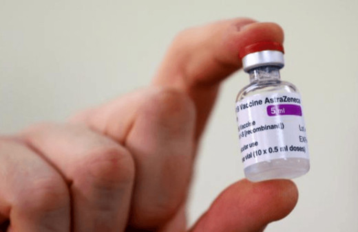 Oxford-AstraZeneca aşısı İngiltere'de kullanılmaya başladı