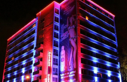 Avrupa’nın en büyük genelevi koronaya dayanamadı! Pascha genelevi battı