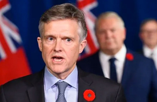 Kanada'da ovid-19 yasaklarında tatilde olduğu ortaya çıkan bakan istifa etti!