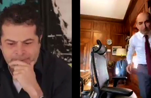 Boğaziçi Üniversitesi Rektörü Melih Bulu'dan protestoculara el sallayarak yanıt