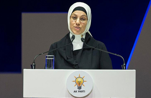 AK Parti İstanbul milletvekili Ravza Kavakçı Kan'a ‘köpek’ demek suç sayılmadı!