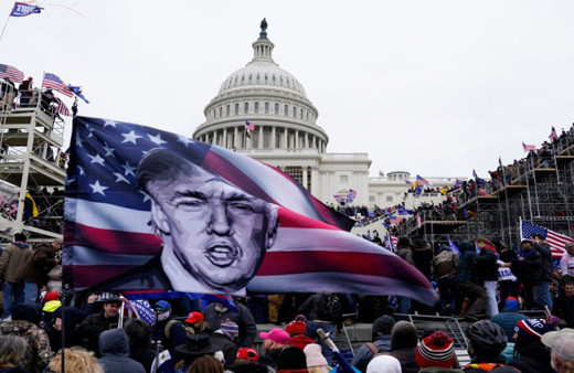 Pelosi'nin laptopunu karıştıran gösterici evinde ölü bulundu