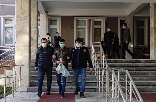 Manisa'da kombiyi tamire verdiler! Başlarına gelmeyen kalmadı