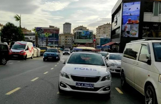 Çekmeköy’de kuyumcuda silahlı maskeli soygun