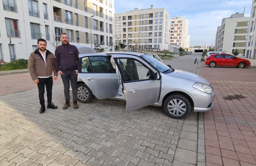 İnternetten ikinci el araç alan adam korkunç gerçeği benzin alırken fark etti