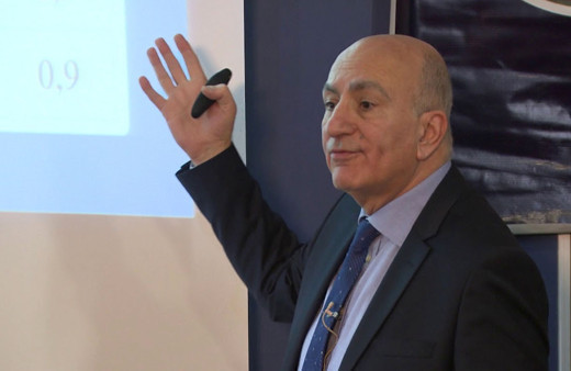 Ekonomist Mahfi Eğilmez’den lise mezunlarına kötü haber! Tarih verdi işsiz kalacaklar