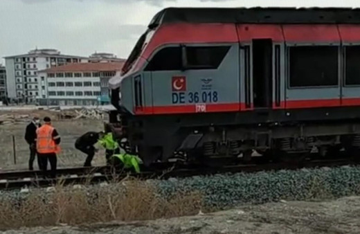 Amasya'da trenin çarptığı şahıs hayatını kaybetti