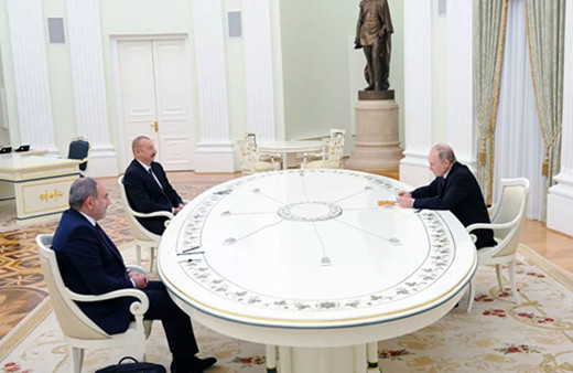 Moskova'da Dağlık Karabağ zirvesi! Putin, Aliyev ve Paşinyan toplandı