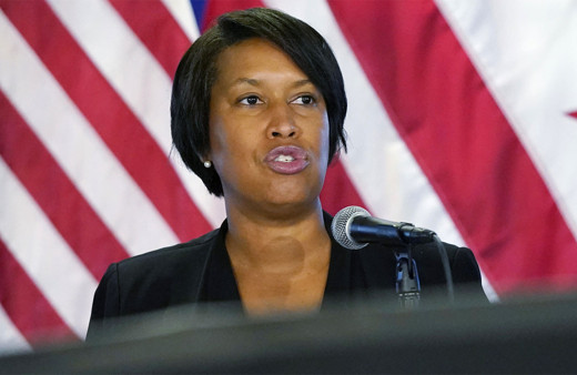 Washington DC Belediye Başkanı Biden'ın başkanlık yemin töreninde güvenlik önlemlerinin artırılmasını istedi