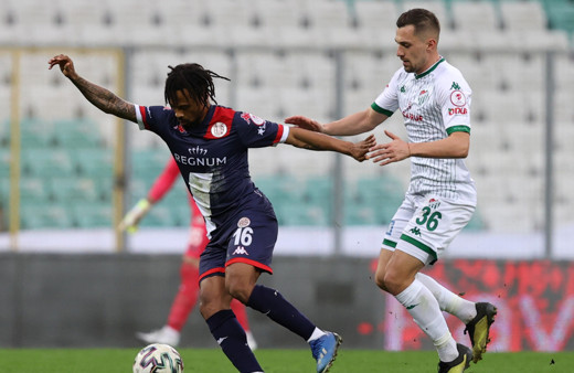 Bursaspor'u farklı geçen Antalyaspor tur biletini kaptı