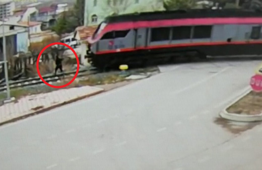 Amasya'daki feci tren kazası kamerada