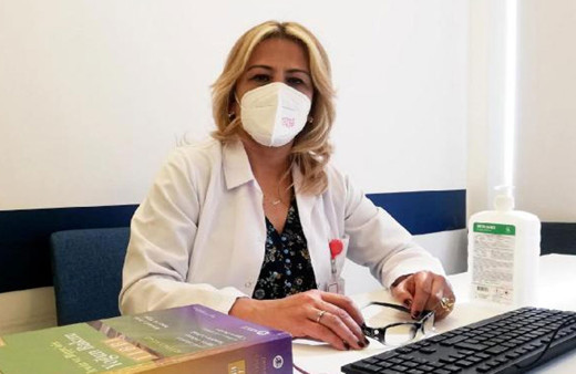 Bilim Kurulu üyesi Sema Turan: Hastalığın şiddetini artırdığına dair kanıt yok