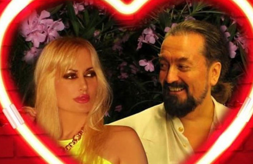 Kedicik Tülay Kumaşçı'dan Adnan Oktar'ın 10 bin yıllık hapis cezası almasına övgü!