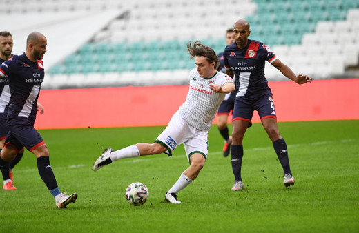 Bursaspor’da Ali Akman belirsizliği yaşanıyor