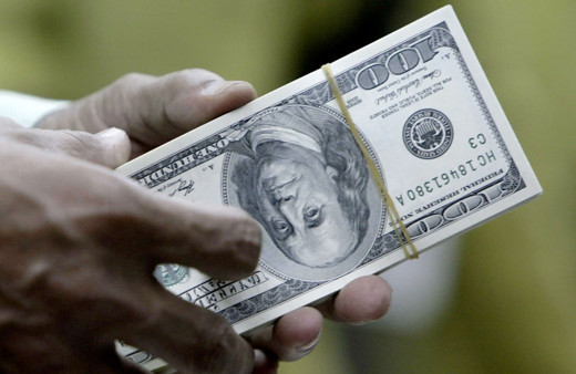 Dolardaki yükseliş kalıcı mı geçici mi? Ekonomist Atilla Yeşilada yeni fiyat verdi