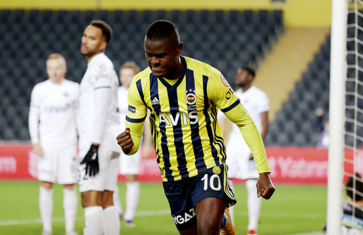 Fenerbahçe konuk ettiği Kasımpaşa'yı tek kurşunla eledi