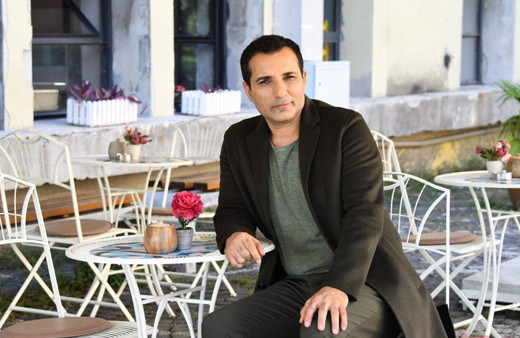 Rafet El Roman 'Sesin kötü' dedi kadının sevgilisi demediğini bırakmadı