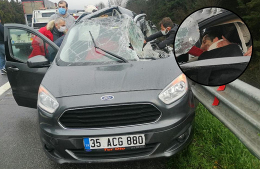 Düzce'de kar TEM otoyolunu kayganlaştırdı! 4 araç birbirine girdi