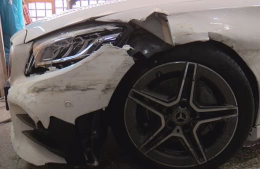 İstanbul'da kar nedeniyle kaza yapanlar oto sanayi sitelerine akın ettiler