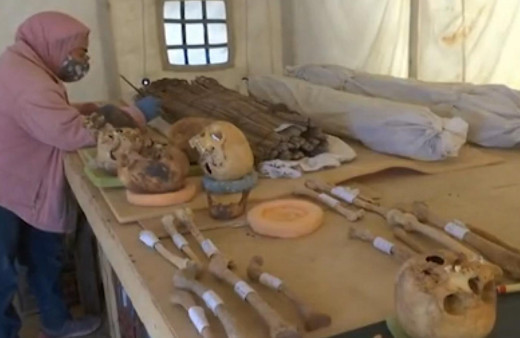 Mısır'da tarihi keşif! Ölülerin yeraltı dünyası bulundu