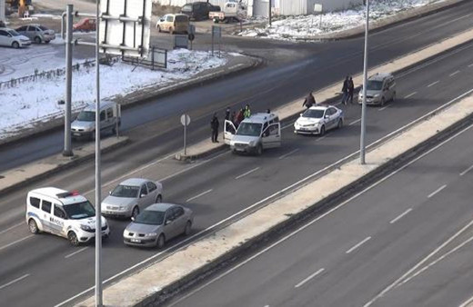 İzmir'deki cinayet zanlısı Yunanistan'a kaçarken yakalandı