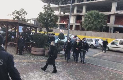 Tapu müdürlüğünde rüşvet operasyonu: 37 gözaltı