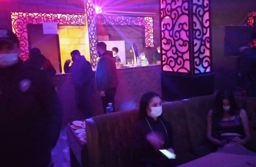 Konyalılar pavyondan vazgeçemiyor! Yasakta 3 ayrı pavyonda eğlence var