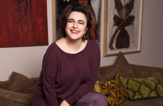 Bir Zamanlar Çukurova'nın Behice'si Esra Dermancıoğlu başını örtüp, Arapça konuştu