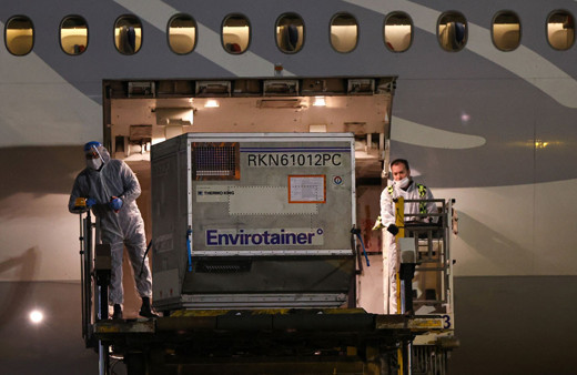 10 milyon doz aşı daha geliyor! Korona yasaklarının gevşeyeceği tarih belli oldu