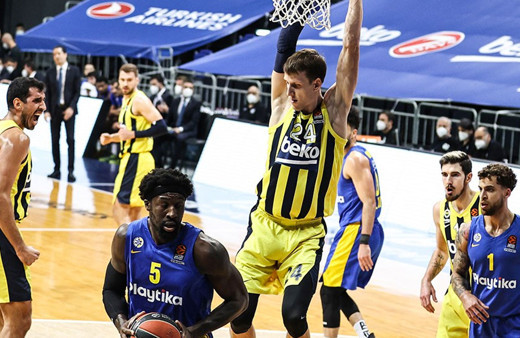 Fenerbahçe Beko Maccabi'yi devirdi 7'de 7 yaptı