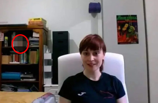 BBC canlı yayınında skandal! Rafta öyle bir şey vardı ki...