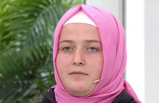 Esra Erol Mevla Kaya'nın kararıyla şaşkına döndü! Eşi ve sevgilisiyle yaşıyor