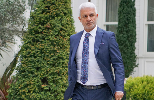 Yasak Elma dizisinin eski oyuncusu Talat Bulut taciz davasında 43 kişiden şikayetçi!