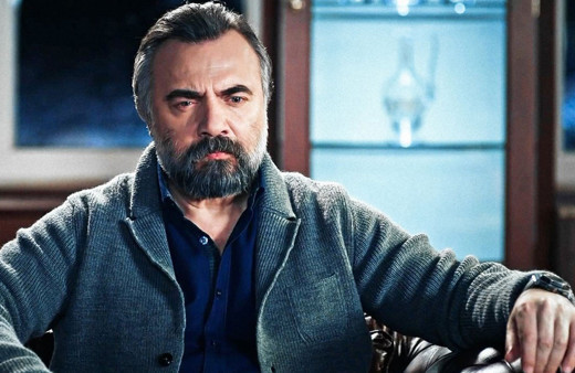 Oktay Kaynarca'dan Eşkıya Dünyaya Hükümdar Olmaz açıklaması yeni projesi...