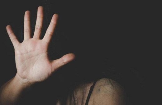 Balıkesir'de doktora cinsel istismardan tutuklama!