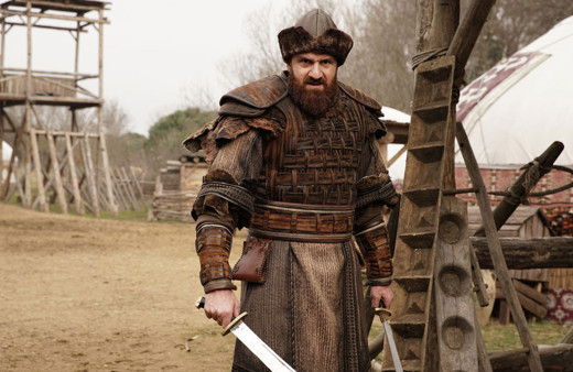 ATV Kuruluş Osman dizisinin oyuncusu Tolga Akkaya vazgeçilmez karakter oldu!