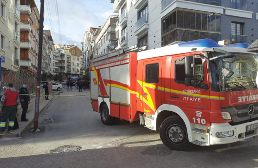 Ankara'da 3 katlı binada doğal gaz patlaması