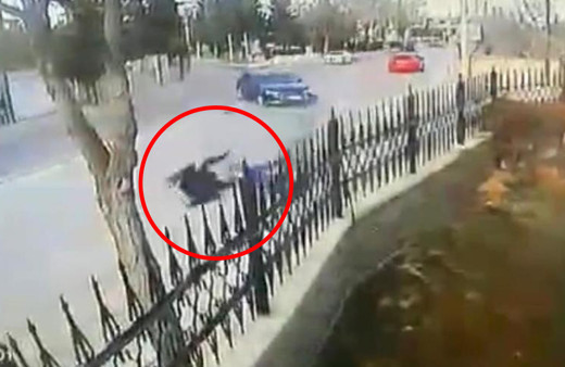 Konya'da feci kaza kamerada! Metrelerce sürüklendi