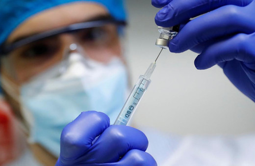 Şırınga sorunu baş gösterdi! Milyonlarca aşı çöpe atılacak