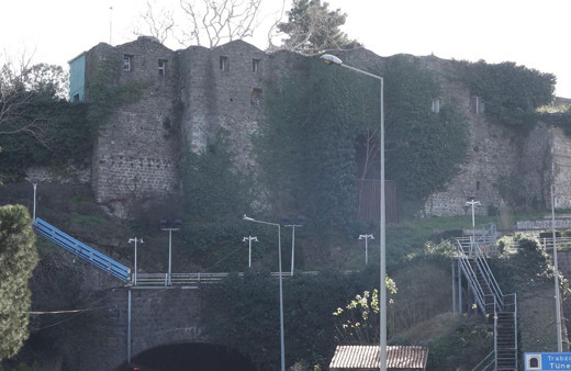 Trabzon'da davayı kazandılar 700 yıllık tarihi kalenin sahibi oldular