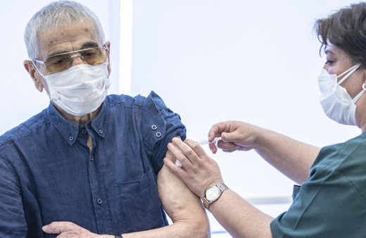 Korona aşısı olmayana para cezası kesilsin! Aşıya güven yüzde 38 çıktı